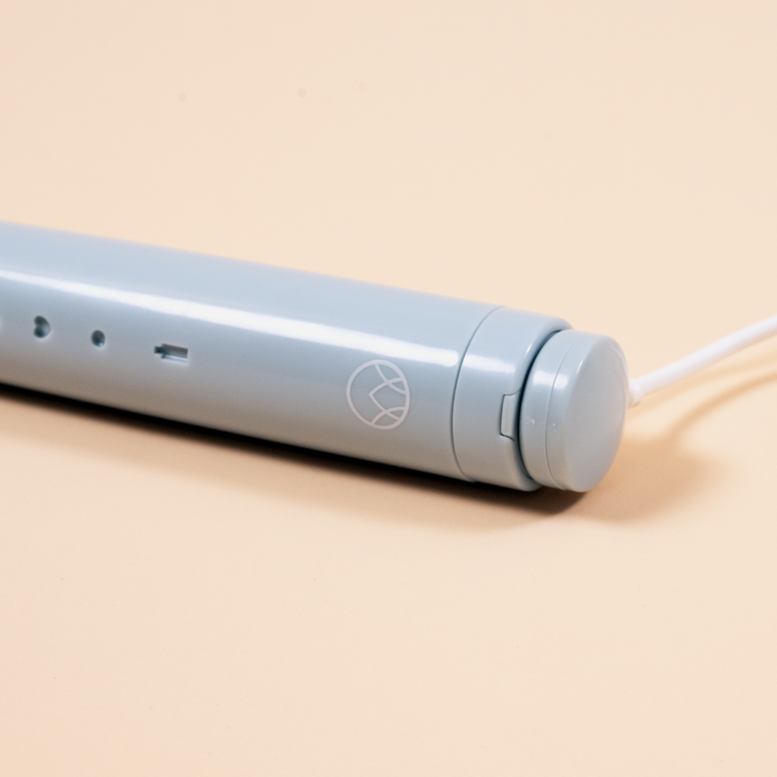Waken Sonic Toothbrush in Mint Blue, three cleaning modes, recycled-plastic handle